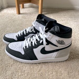 Jordan 1 High Retro Bleached Coral Size 13